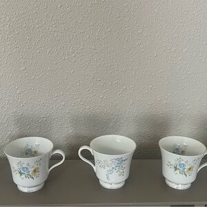 Vintage Liling Tea Cups - Set of 5